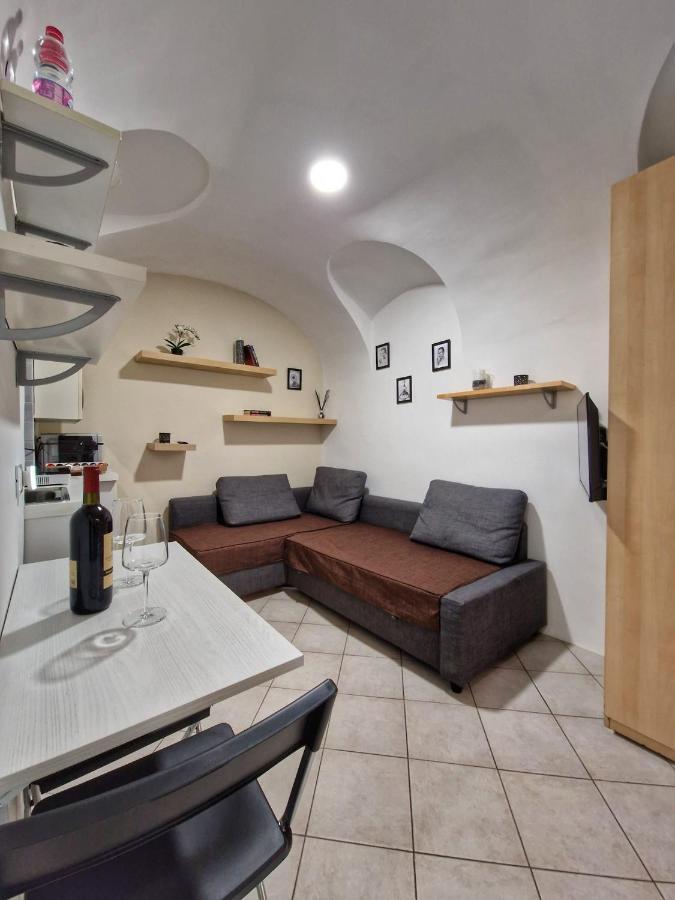 Ana'S Place Torino 4 Apartment Bagian luar foto