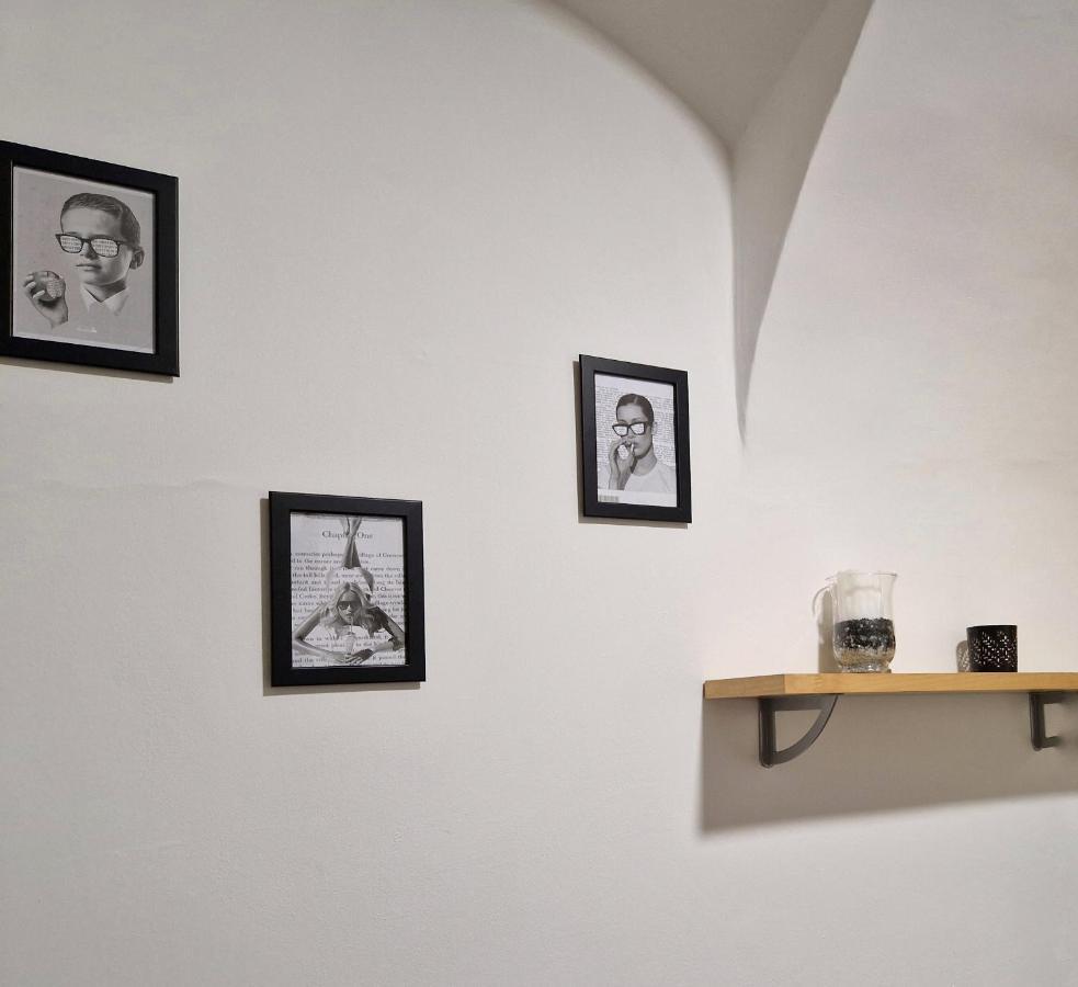 Ana'S Place Torino 4 Apartment Bagian luar foto